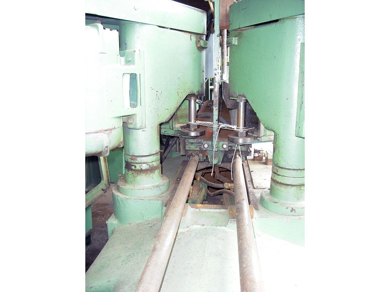 Please wait...loading image.