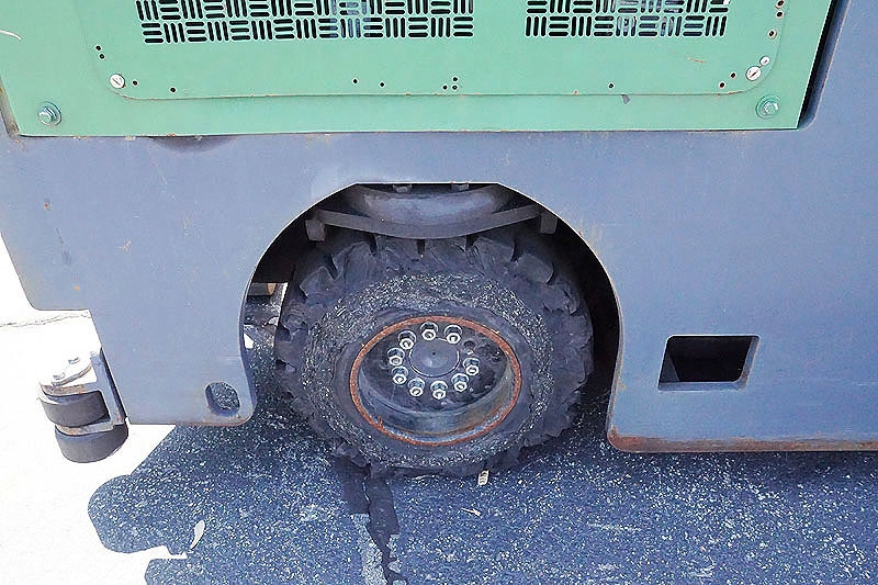 Please wait...loading image.